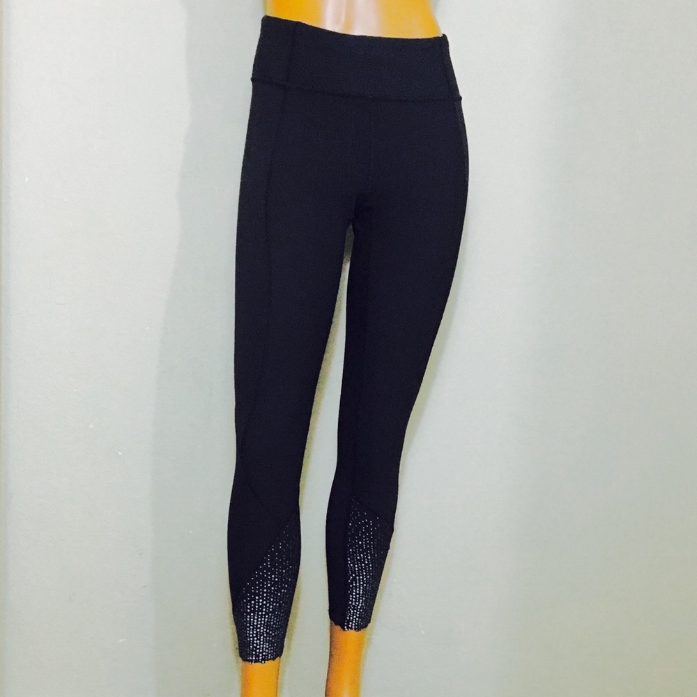 Lululemon leggings Sz 4